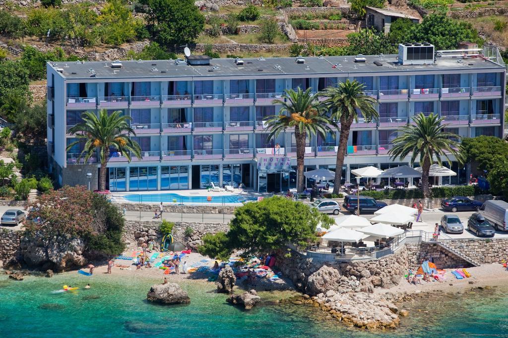 Hotel Sirena Подгора Экстерьер фото
